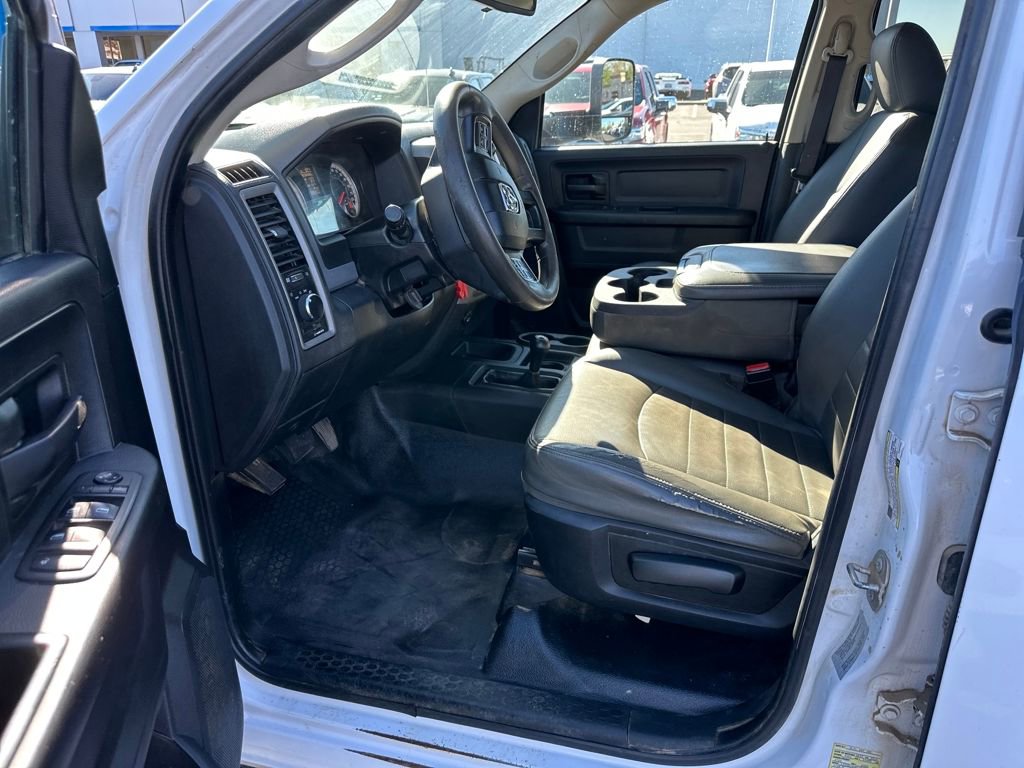 Used 2016 RAM 3500 Tradesman w/ Chrome Appearance Group image 11