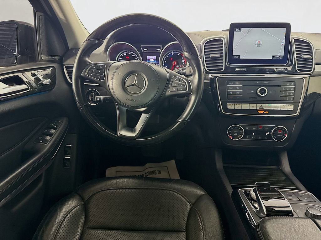 Used 2018 Mercedes-Benz GLS 550 4MATIC image 26