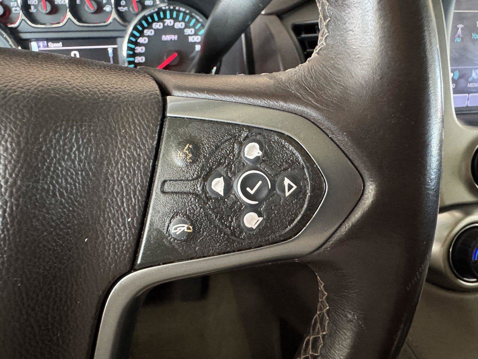 Used 2016 Chevrolet Suburban LS RWD image 19