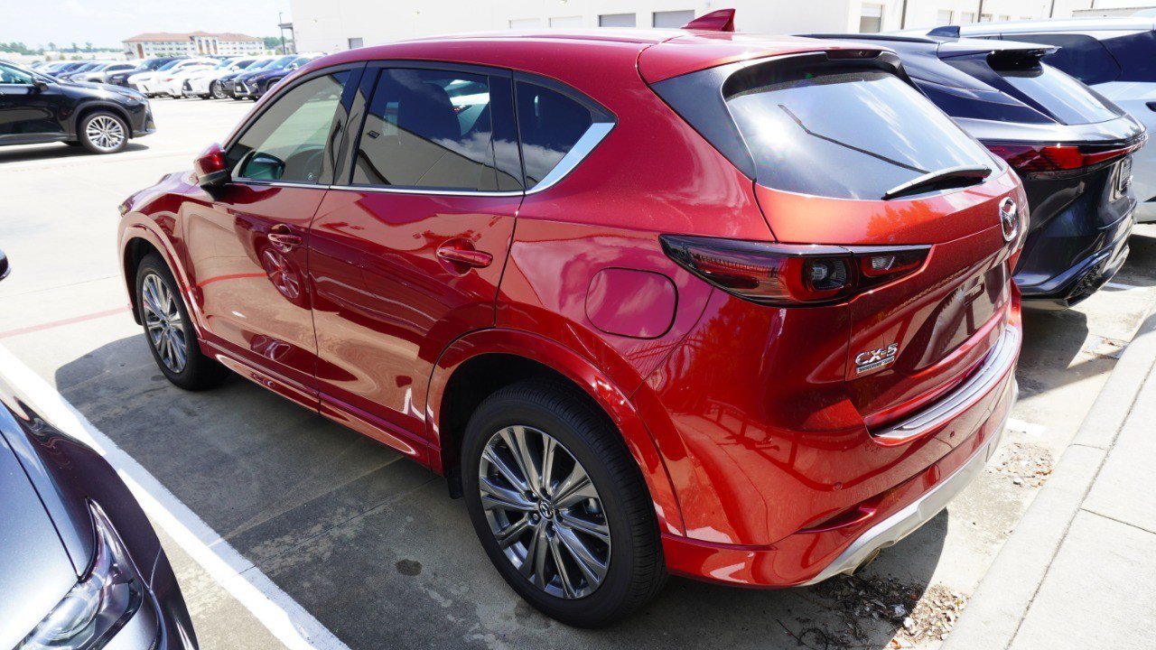 Used 2025 MAZDA CX-5 Signature AWD/4WD image 8