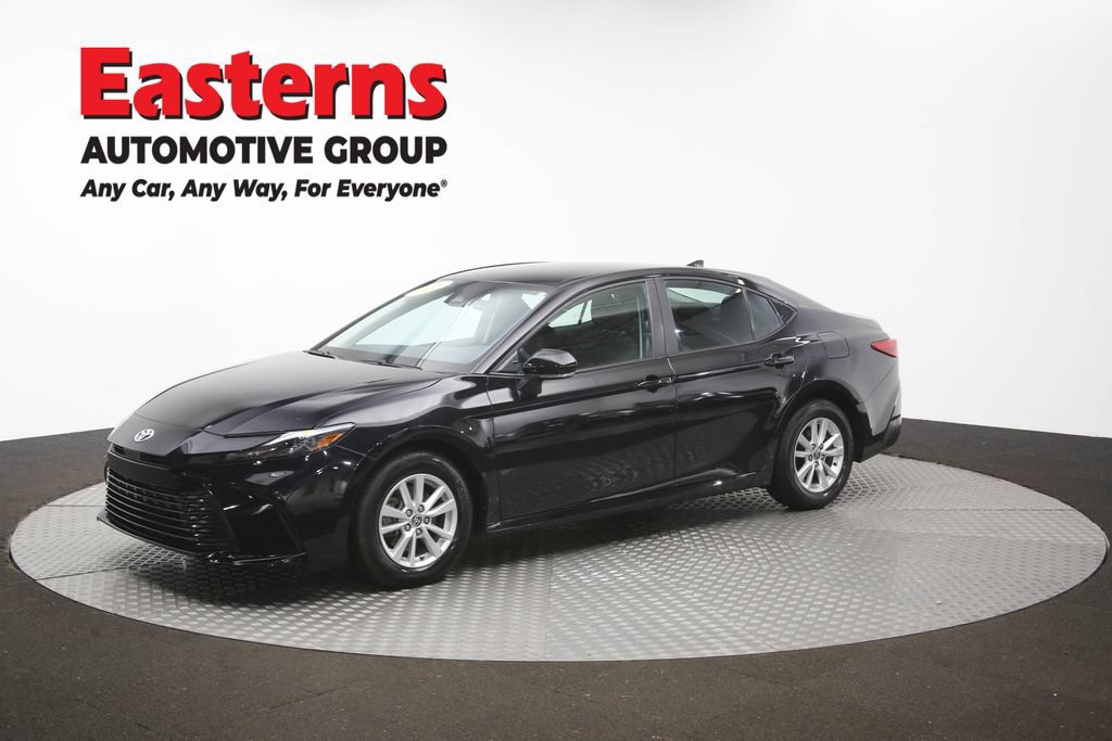 Used 2025 Toyota Camry LE FWD image 56