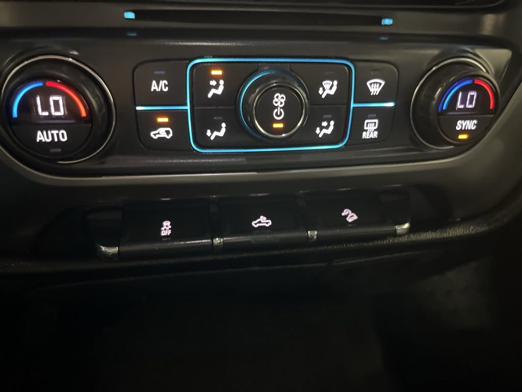 Certified 2018 Chevrolet Silverado 1500 LT w/ All Star Edition image 22