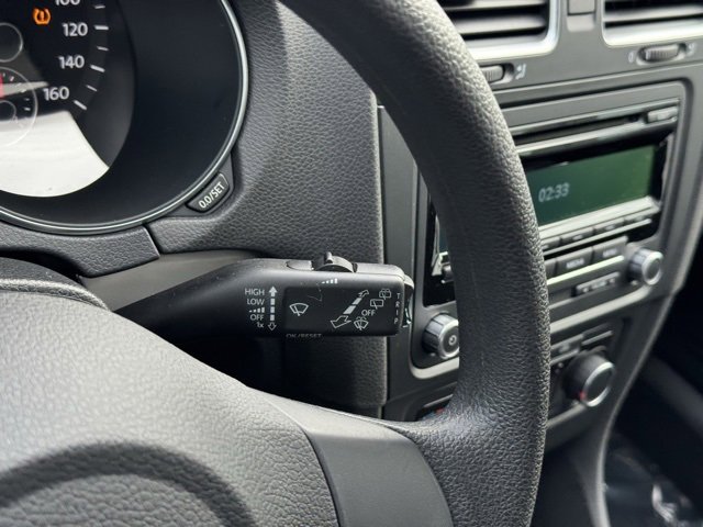 Used 2014 Volkswagen Golf 4-Door image 22