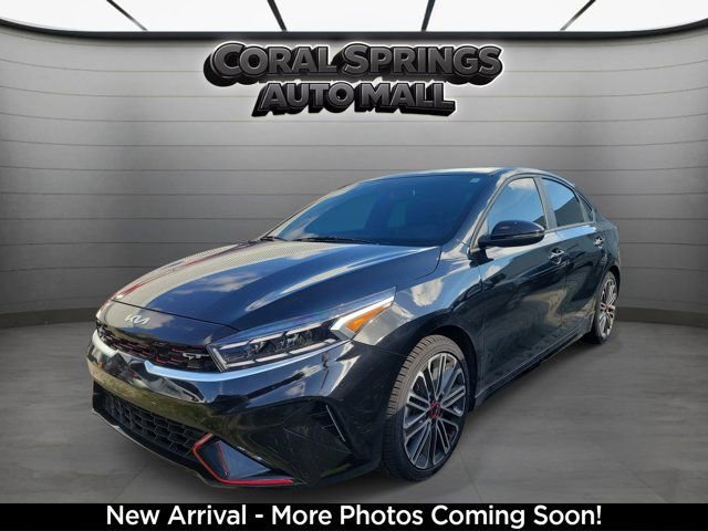 Used 2024 Kia Forte GT FWD image 2
