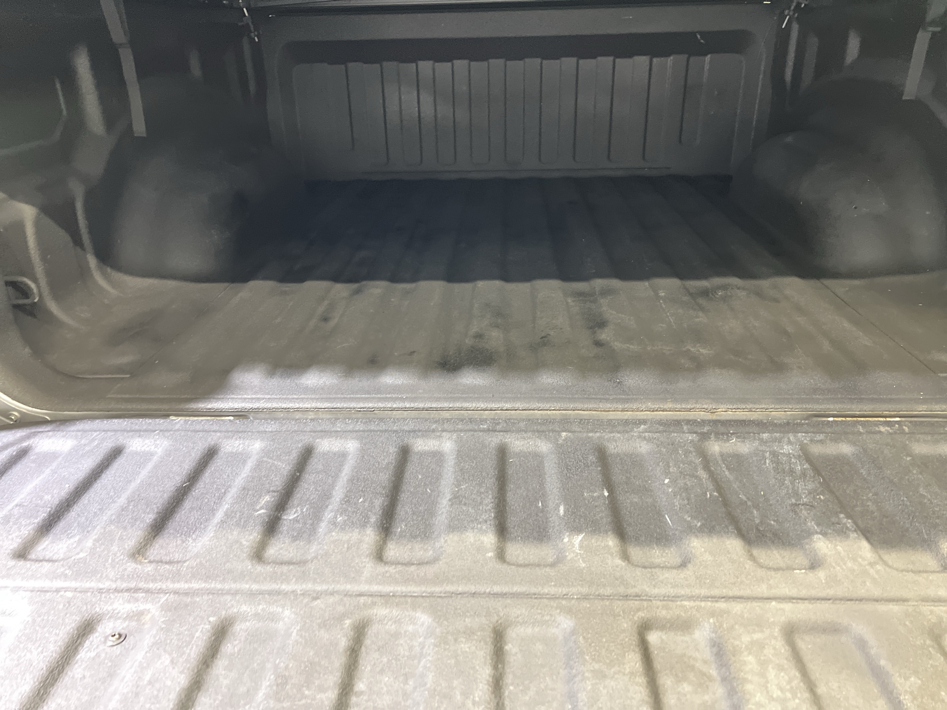 Used 2022 RAM 1500 Limited w/ Night Edition AWD/4WD image 19