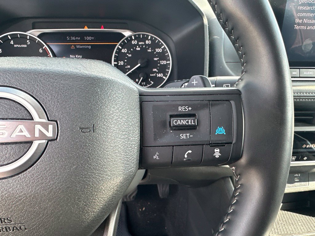 Used 2025 Nissan Rogue SV FWD image 18