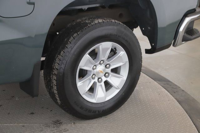 Used 2025 Chevrolet Silverado 1500 LT image 14