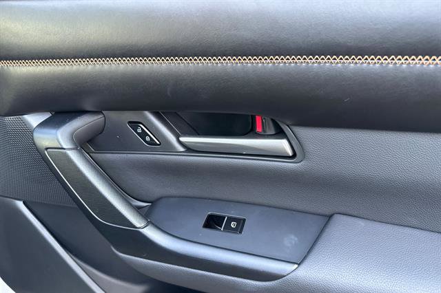 Certified 2025 MAZDA CX-50 AWD 2.5 Turbo w/ Weather Package image 19