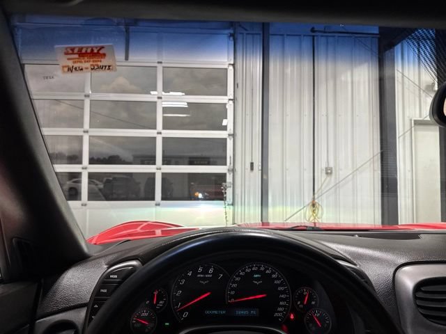 Used 2007 Chevrolet Corvette Convertible w/ Preferred Equipment Group RWD image 9