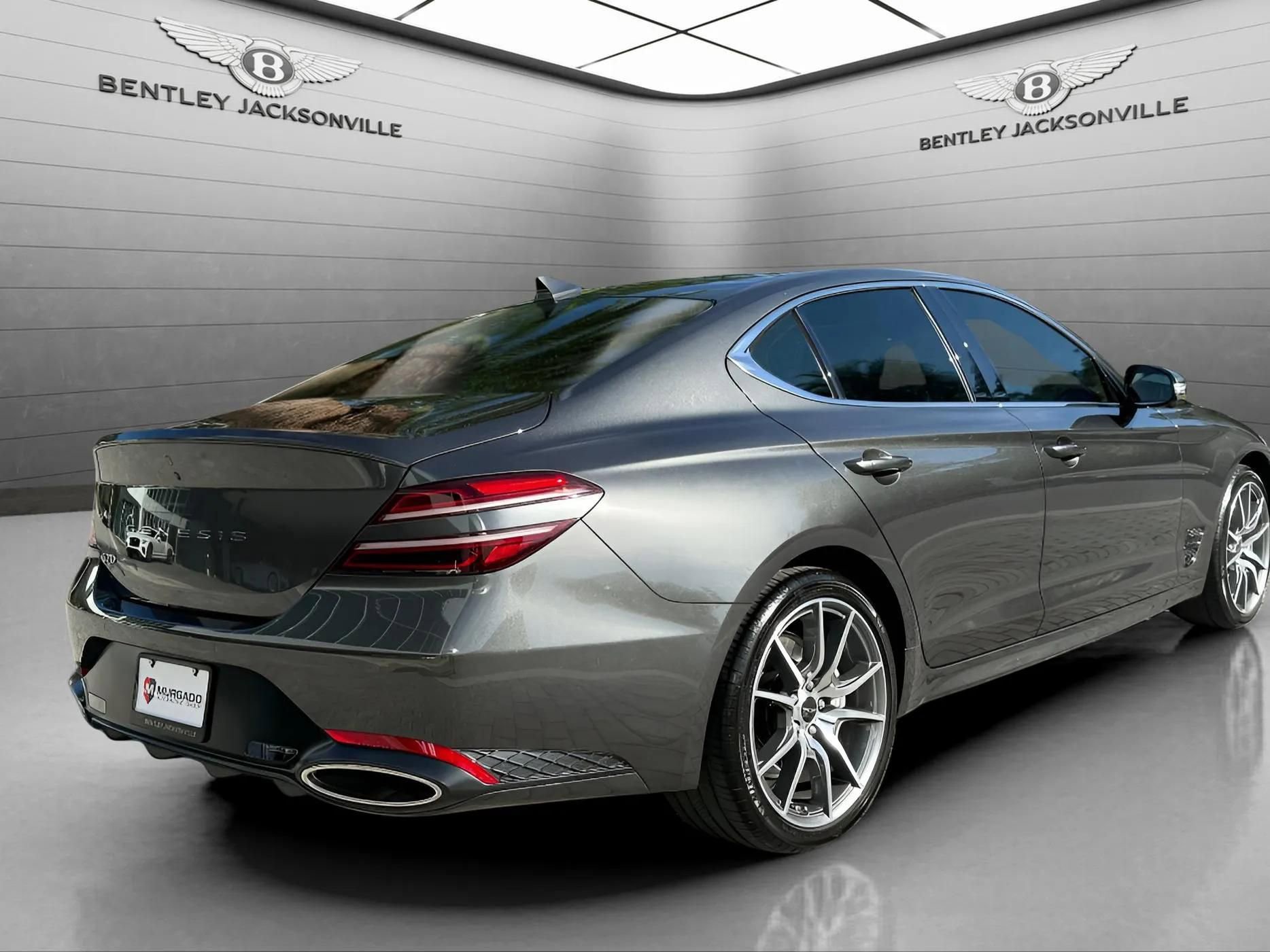 Used 2026 Genesis G70 2.5T Prestige image 11