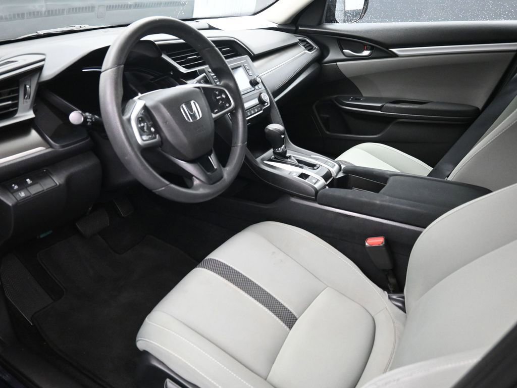 Used 2019 Honda Civic LX image 9