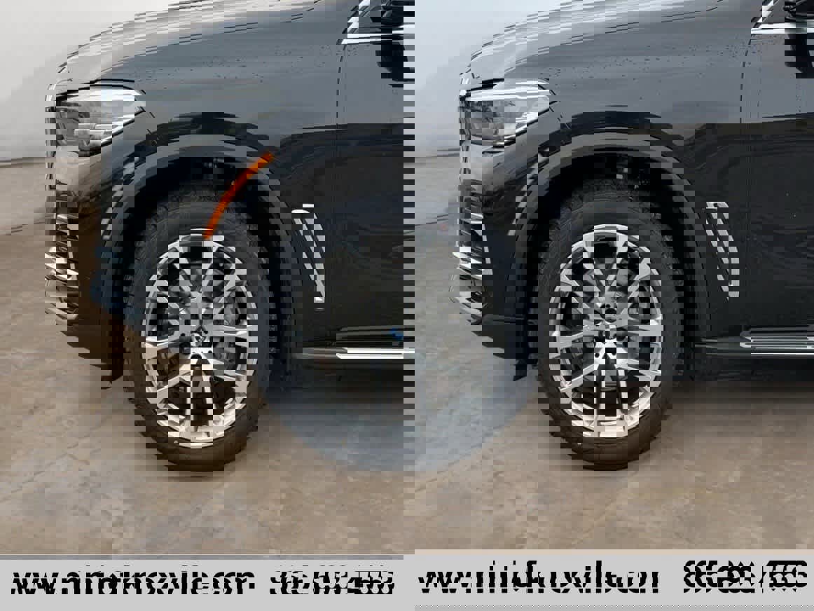 Used 2022 BMW X5 xDrive40i w/ Premium Package image 9