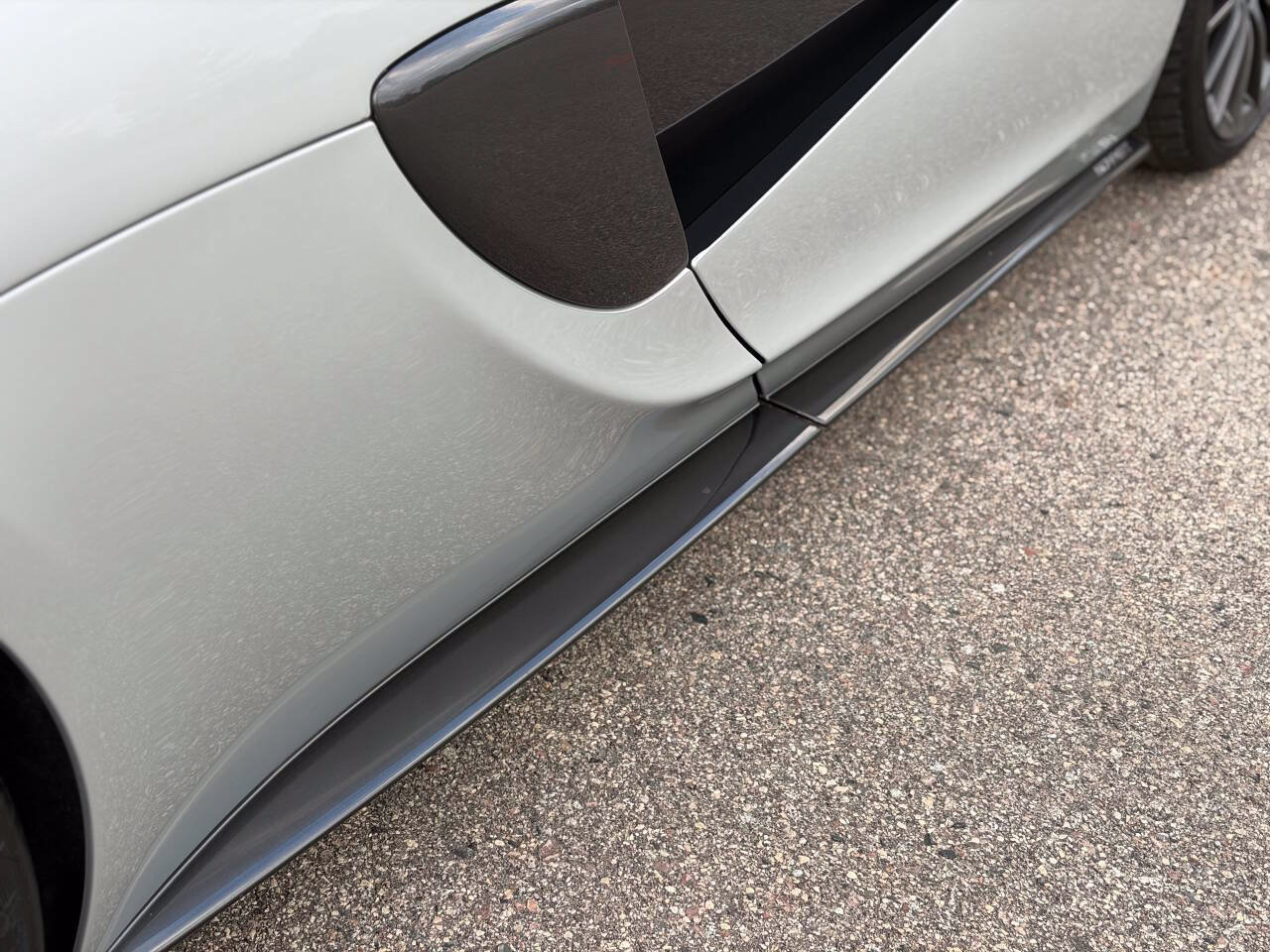 Used 2017 McLaren 570S RWD image 27