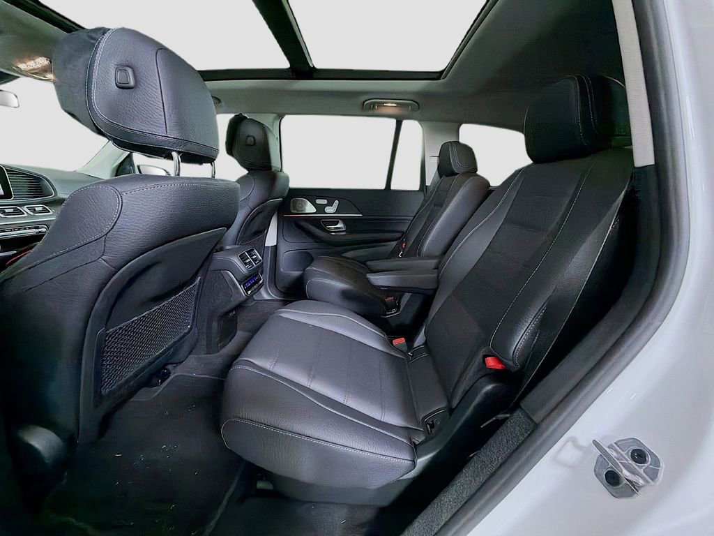 Used 2026 Mercedes-Benz GLS 450 4MATIC image 25