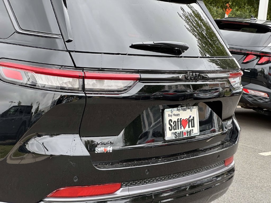 New 2027 Jeep Grand Cherokee Summit AWD/4WD image 11