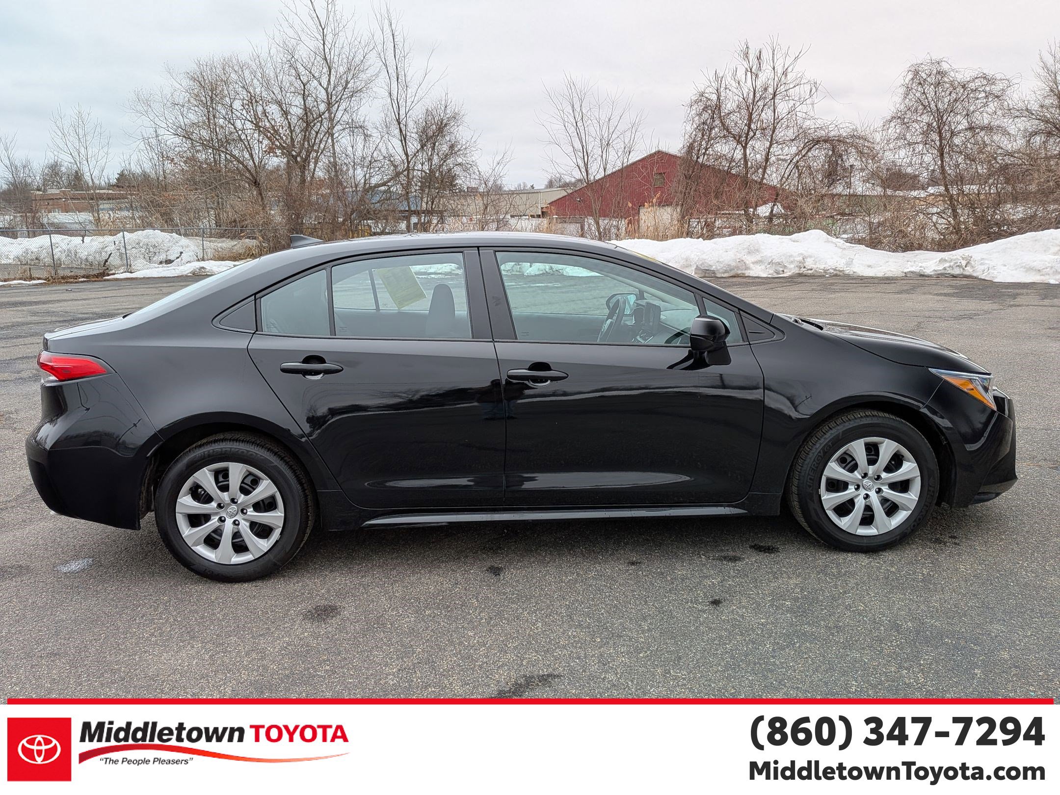 Certified 2025 Toyota Corolla LE image 2