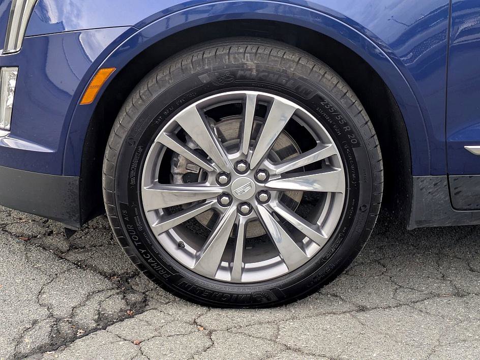 Certified 2025 Cadillac XT5 Premium Luxury image 10