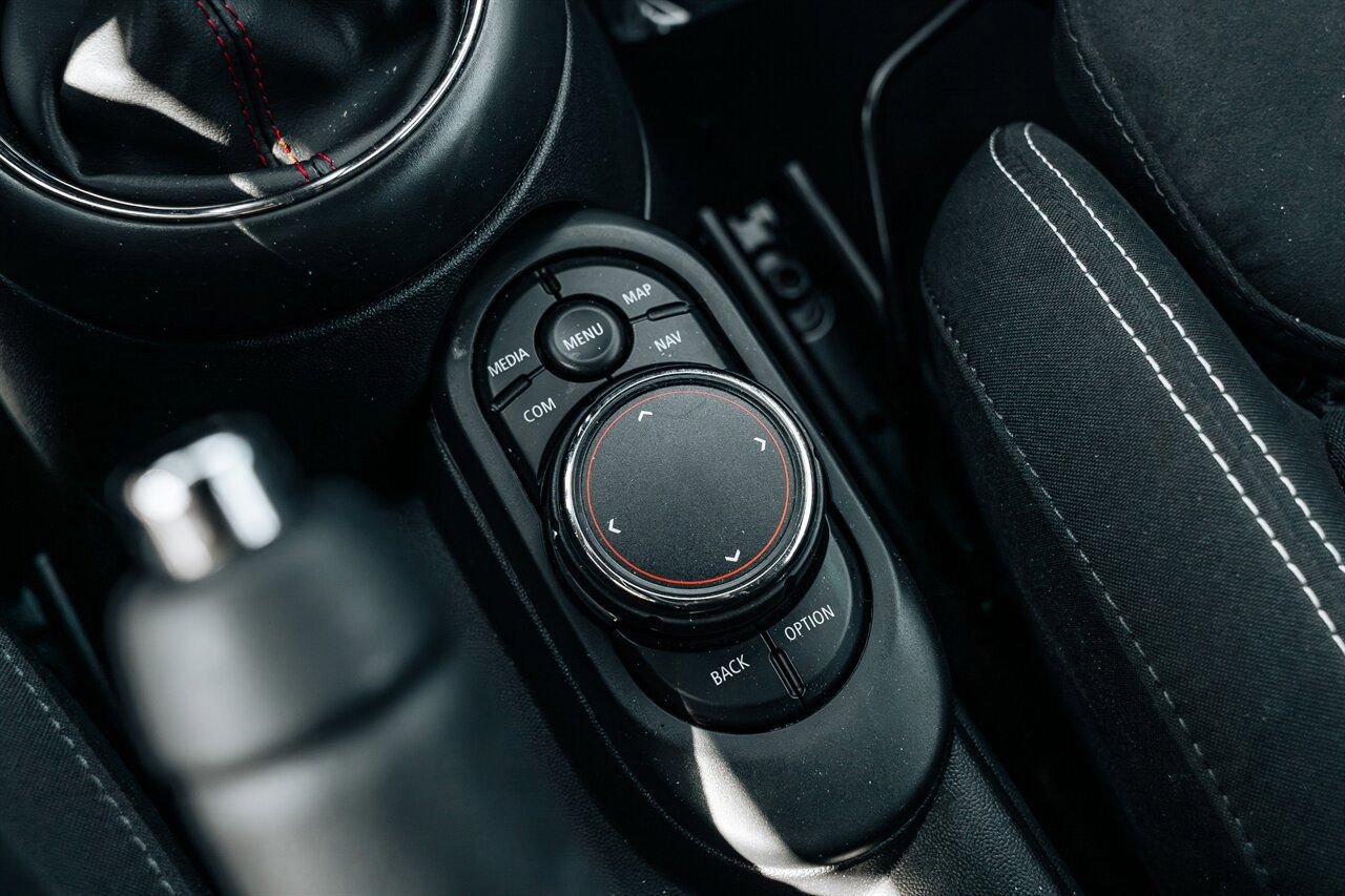 Used 2019 MINI Cooper John Cooper Works FWD image 39