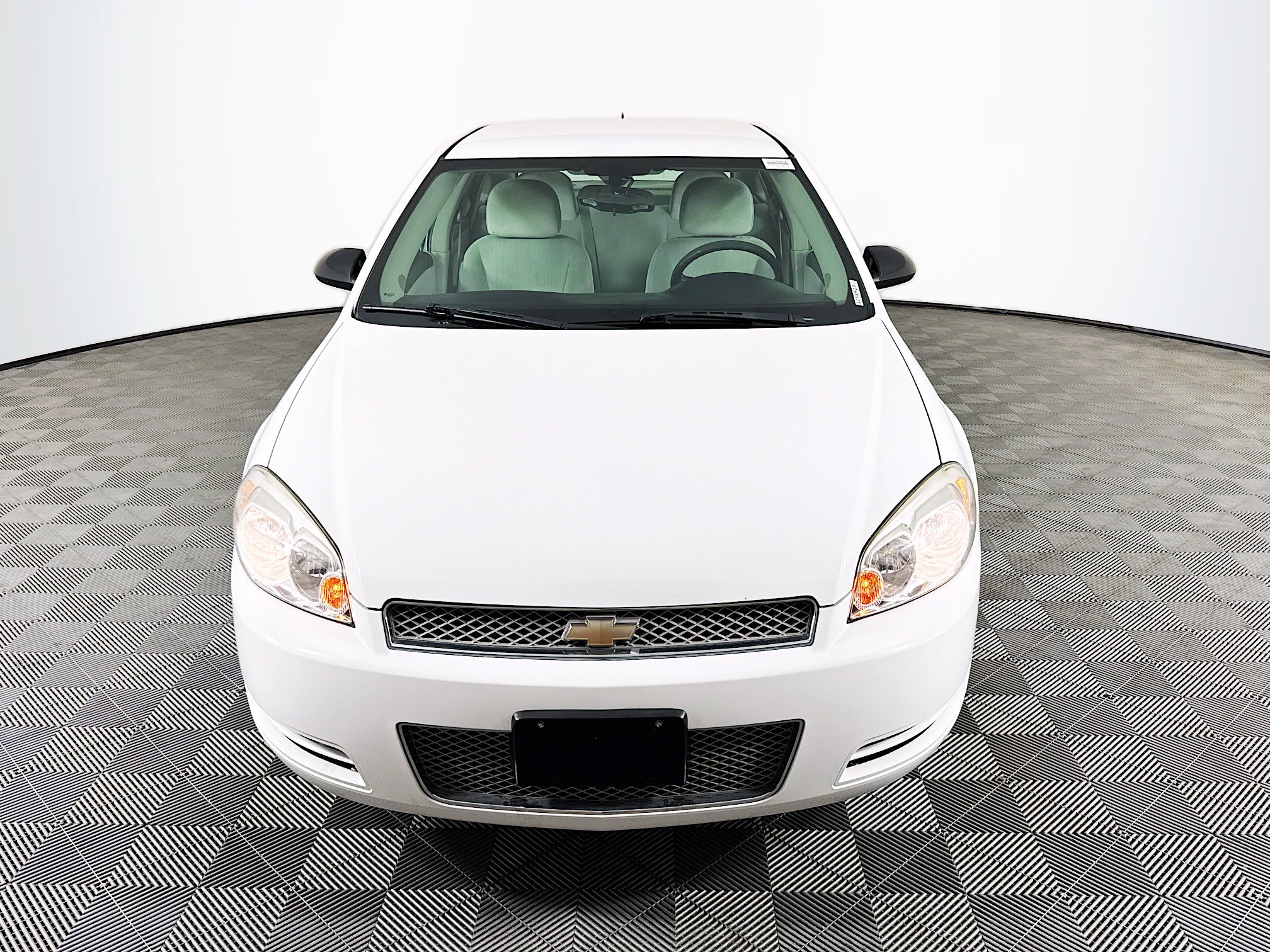 Used 2016 Chevrolet Impala Limited LS FWD image 2