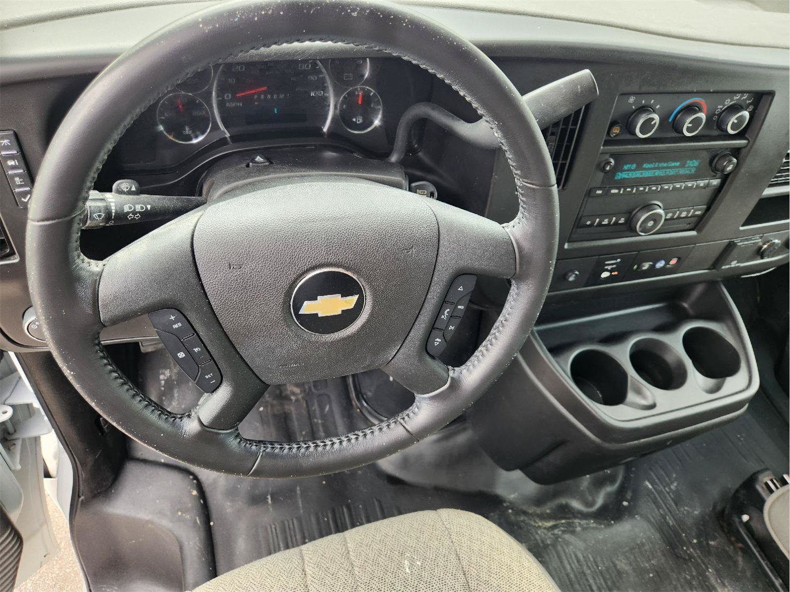 Used 2022 Chevrolet Express 2500 w/ Driver Convenience Package RWD image 25
