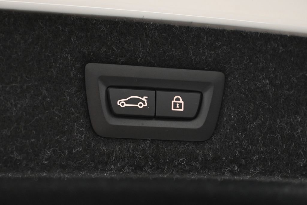 Certified 2023 BMW M550i xDrive M550i xDrive w/ Executive Package image 39