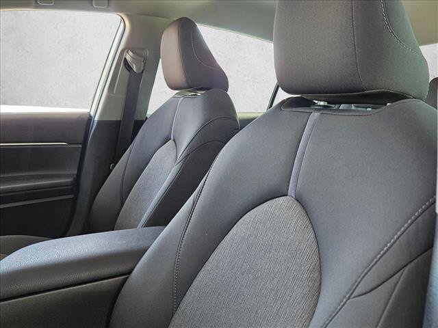 Used 2024 Toyota Camry LE FWD image 11