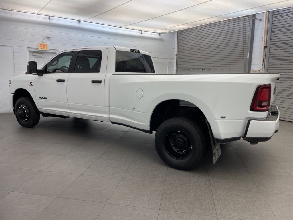 New 2026 RAM 3500 Big Horn image 8