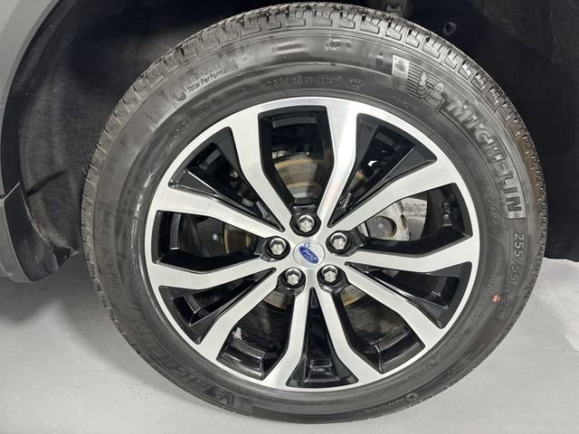 Used 2025 Ford Explorer ST-Line image 5