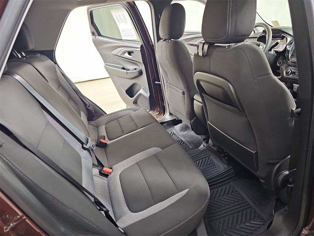 Certified 2022 Chevrolet TrailBlazer LT w/ Convenience Package image 14