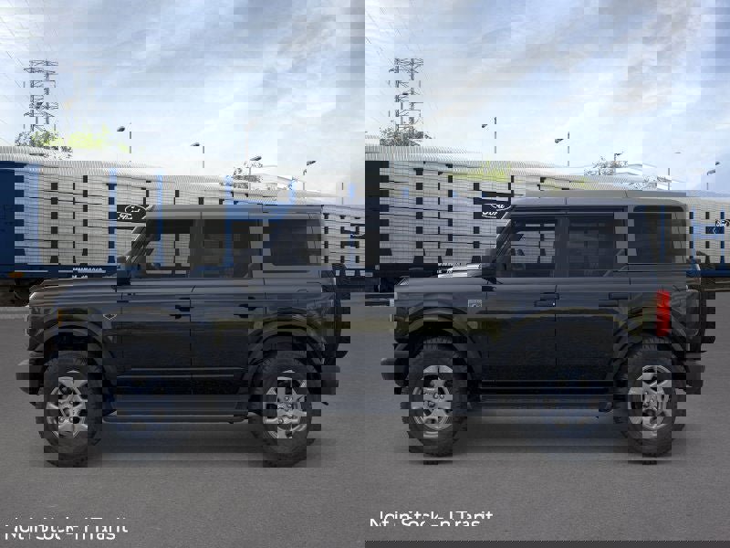 New 2025 Ford Bronco Big Bend image 3