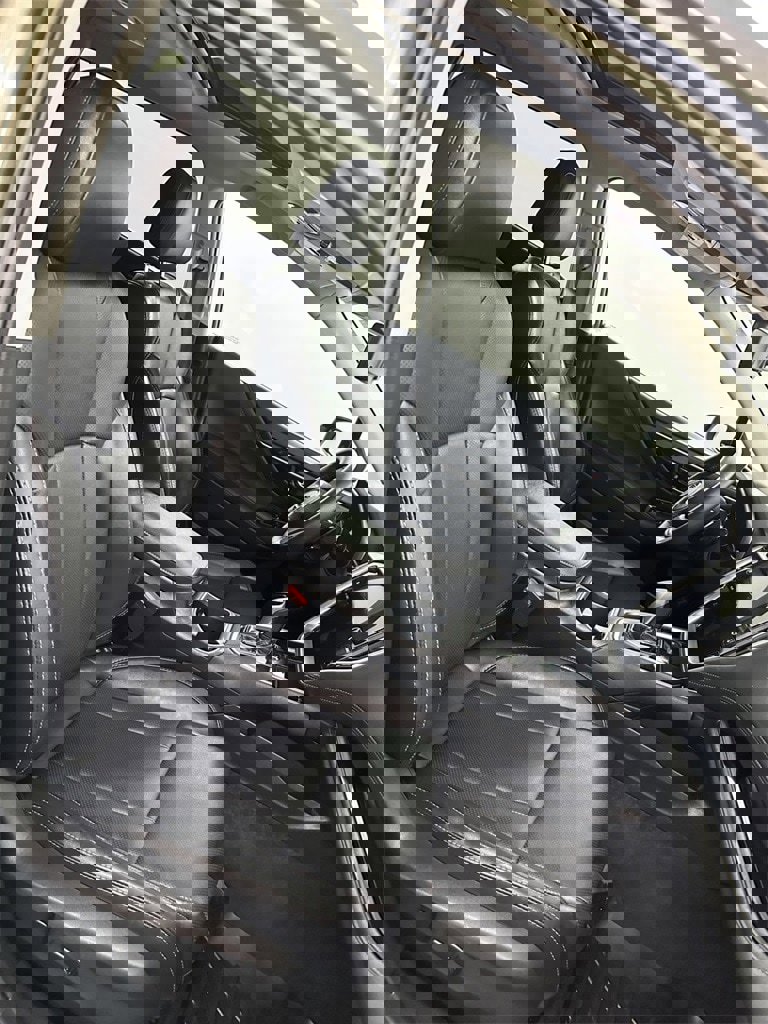 Used 2023 Subaru Outback Limited image 37