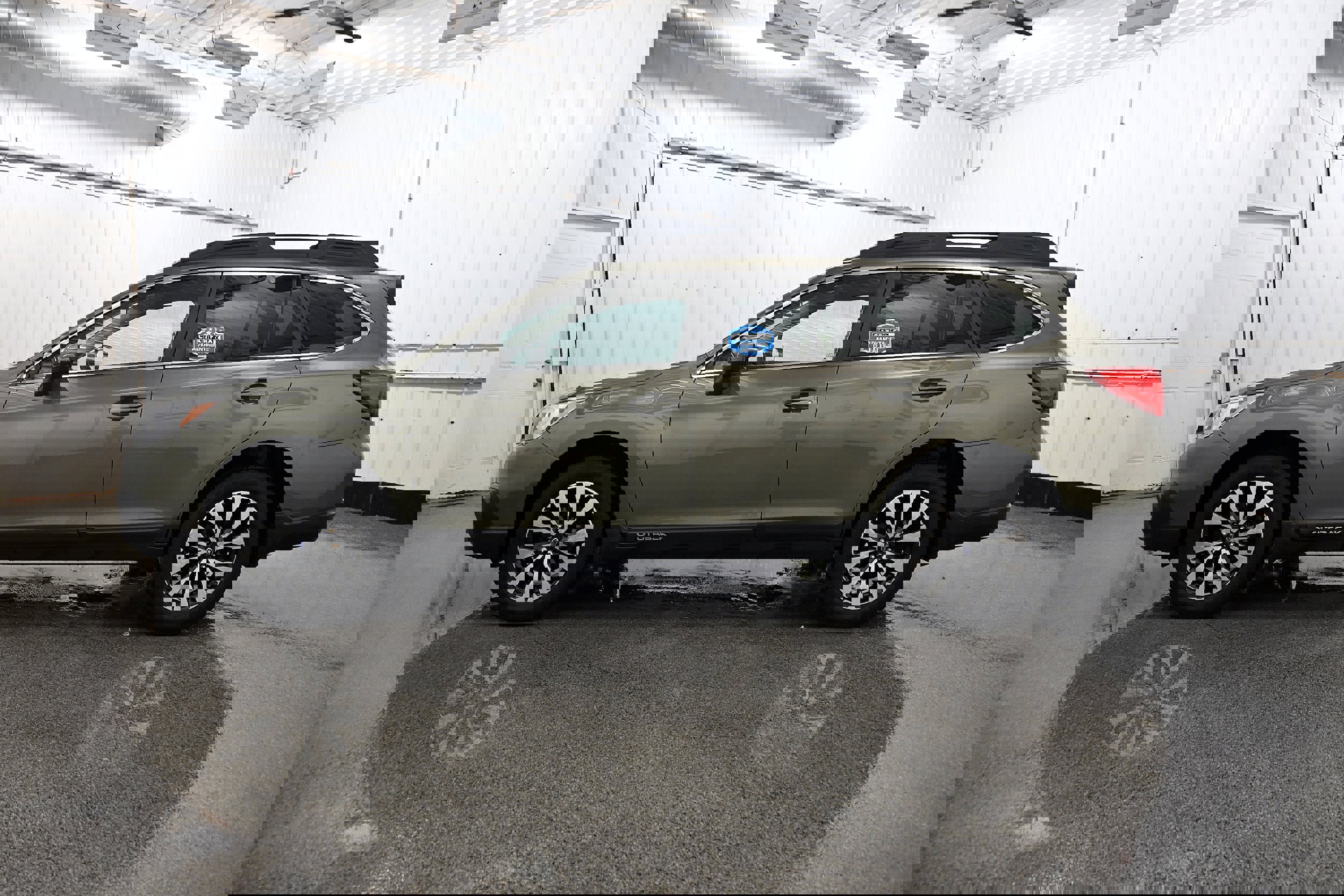 Used 2015 Subaru Outback 2.5i Limited image 22