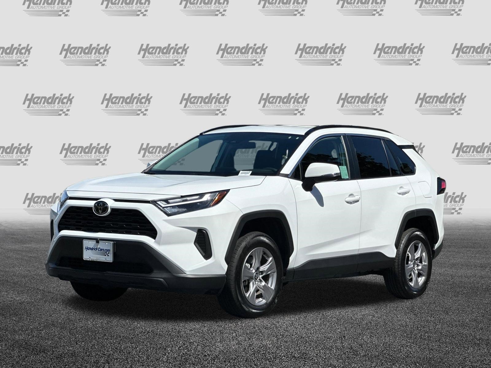 Used 2025 Toyota RAV4 XLE w/ Weather Package FWD image 9