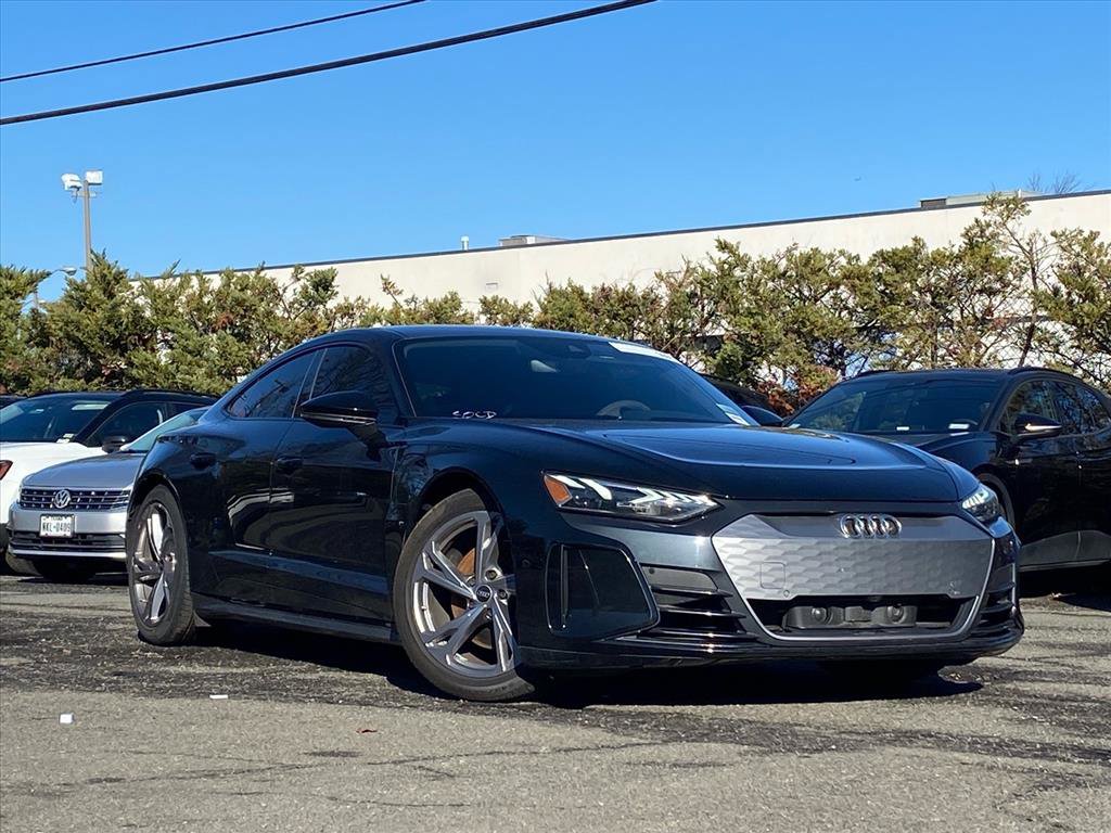 Used 2022 Audi e-tron GT Premium Plus image 1