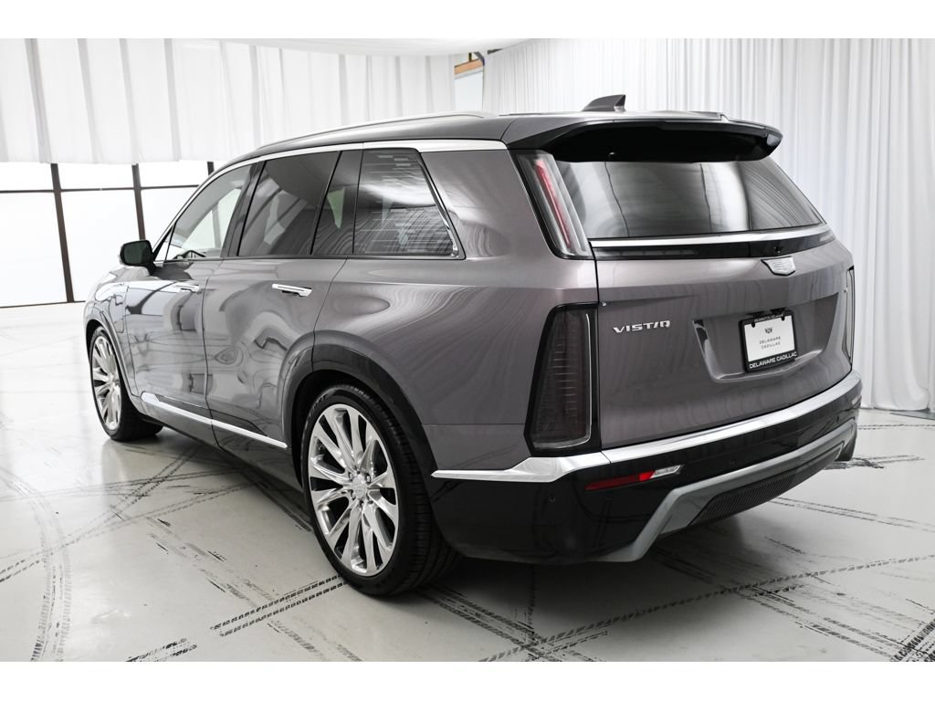 New 2026 Cadillac Vistiq Premium Luxury AWD/4WD image 5