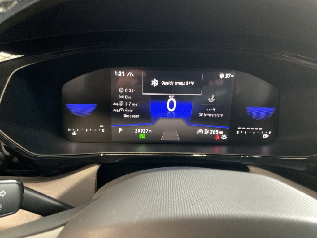 Used 2024 Volkswagen Taos S image 13