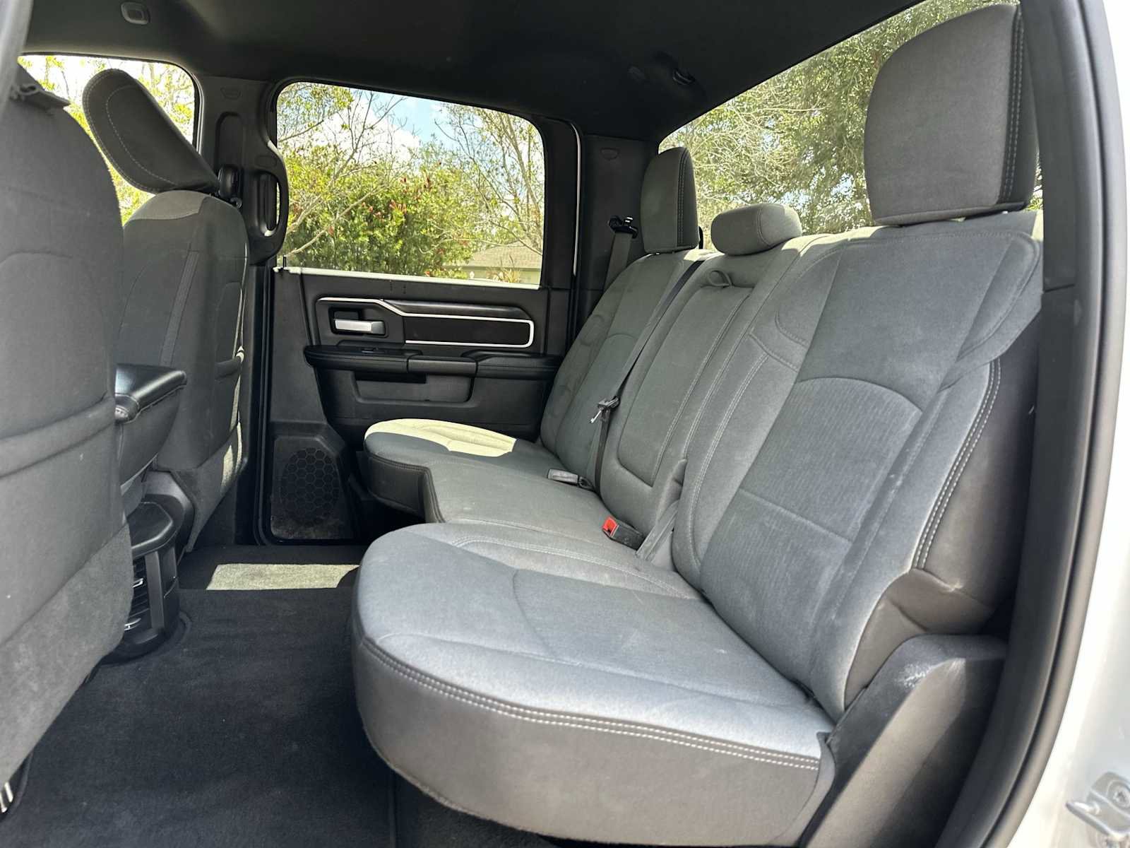 Used 2024 RAM 3500 Big Horn AWD/4WD image 17