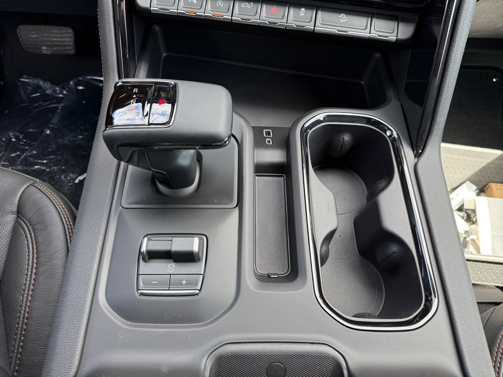New 2026 GMC Sierra 1500 AT4 w/ AT4 Premium Package AWD/4WD image 25