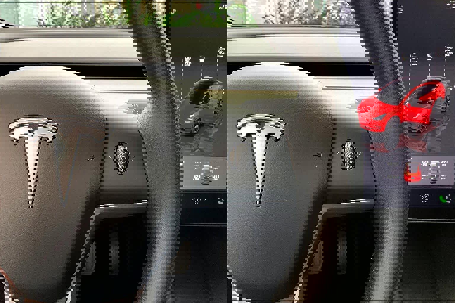 Used 2022 Tesla Model 3 image 23