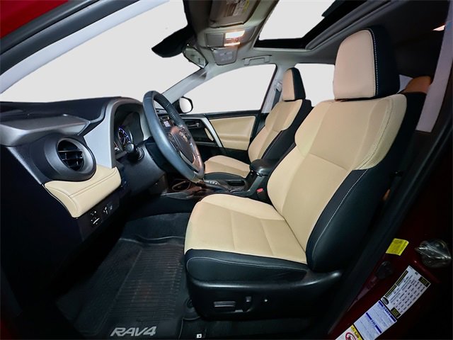 Used 2018 Toyota RAV4 Adventure image 17