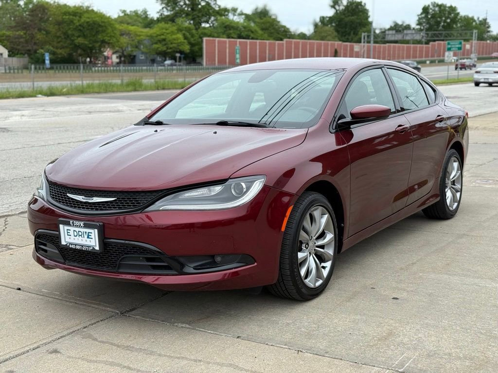 Used 2016 Chrysler 200 S w/ Navigation & Sound Group I FWD image 1