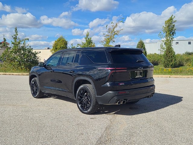 Used 2024 Chevrolet Traverse LS w/ Midnight/Sport Edition AWD/4WD image 7