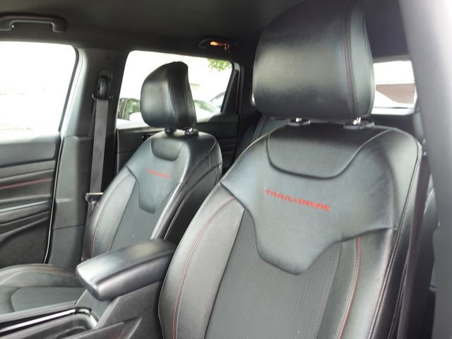 Used 2024 Jeep Compass Trailhawk AWD/4WD image 22