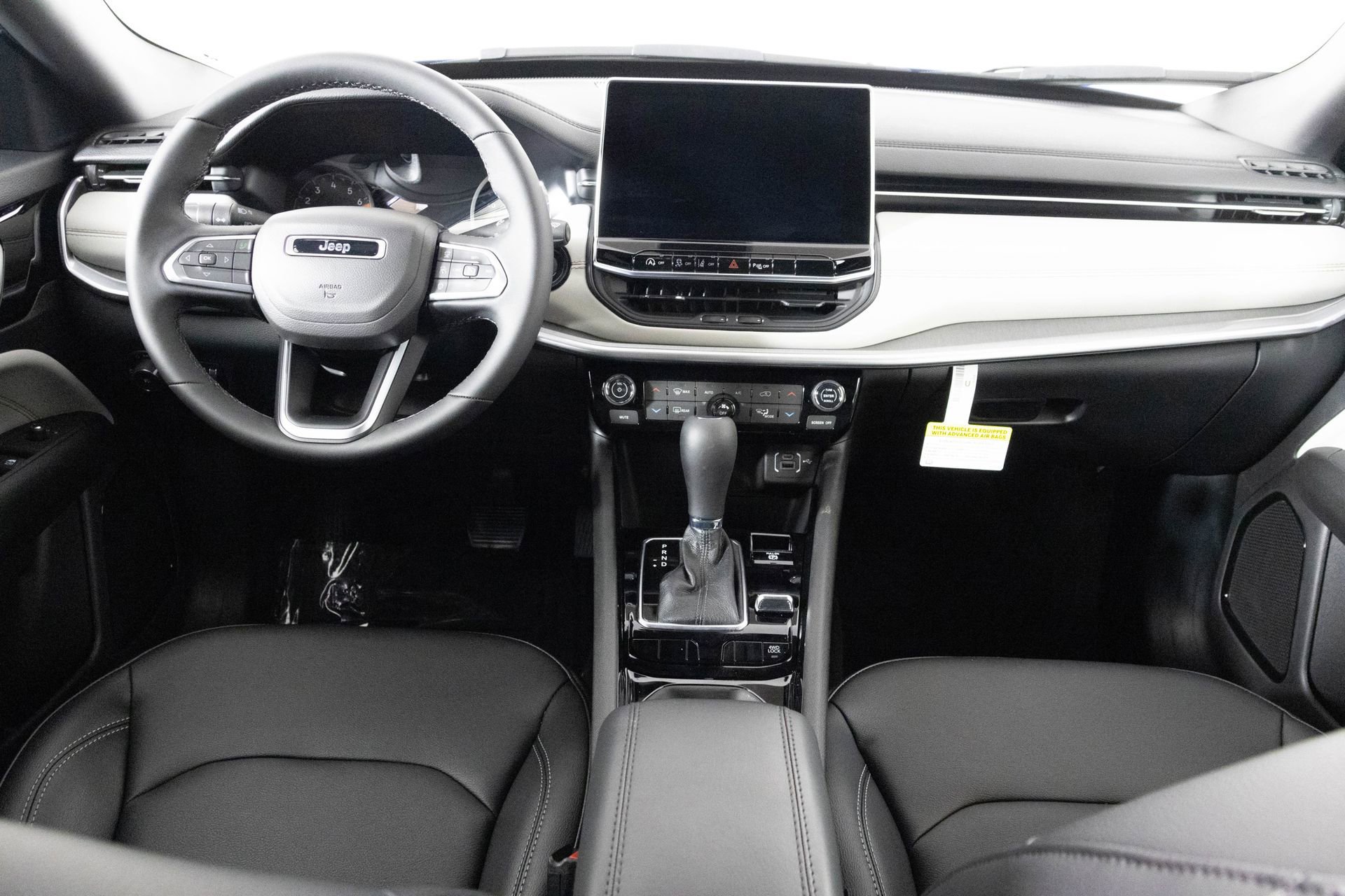 New 2026 Jeep Compass Limited image 4