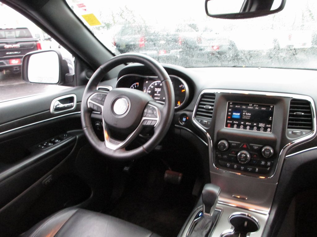 Used 2018 Jeep Grand Cherokee Limited image 19