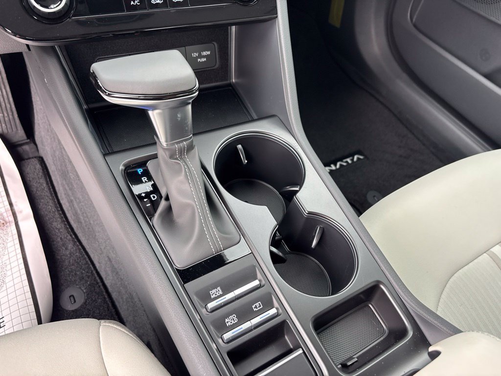 New 2026 Hyundai Sonata SE FWD image 23