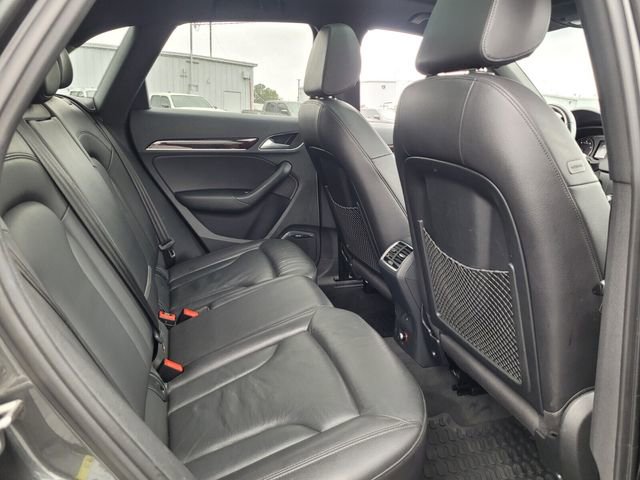 Used 2018 Audi Q3 2.0T Premium Plus w/ Premium Plus Package AWD/4WD image 16