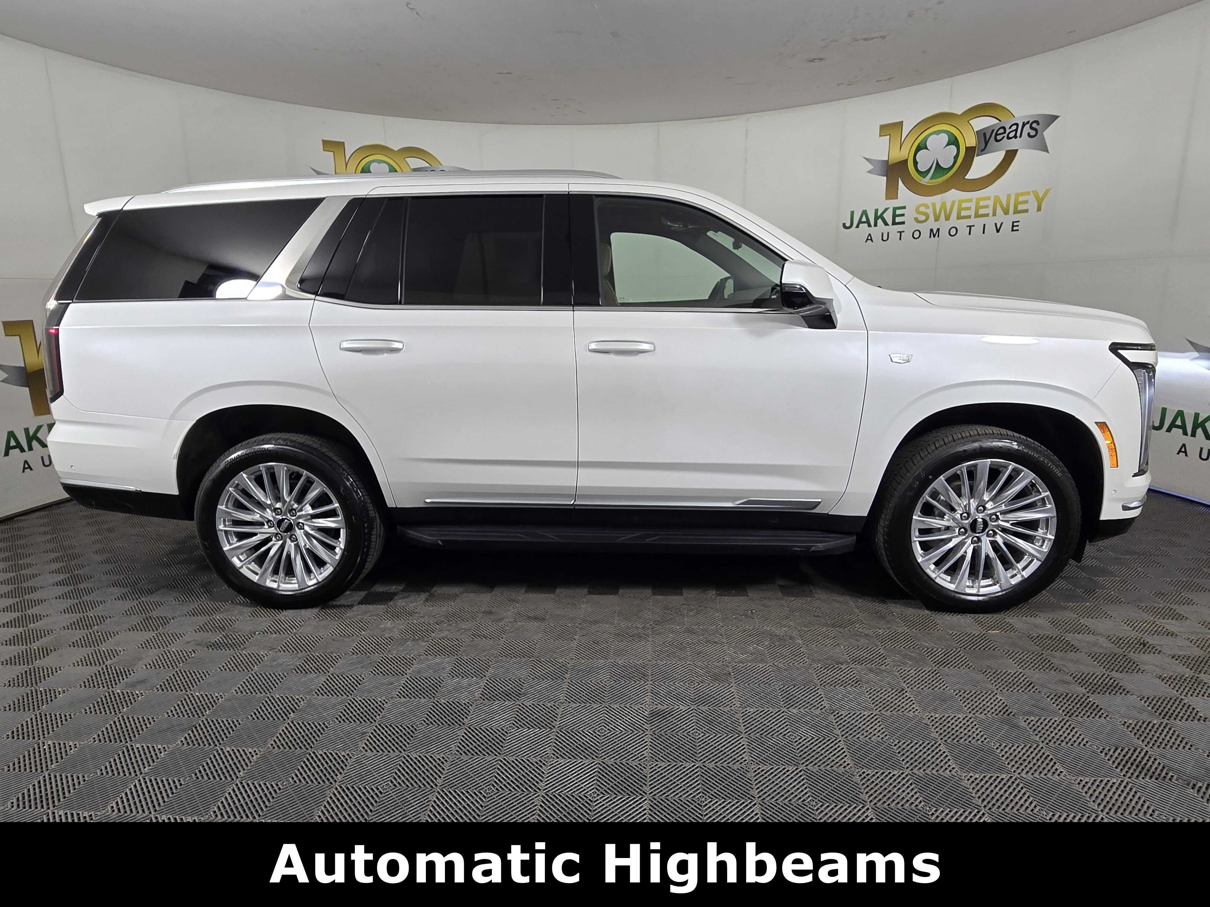 Certified 2025 Cadillac Escalade Premium Luxury w/ LPO, Floor Liner Package AWD/4WD image 10