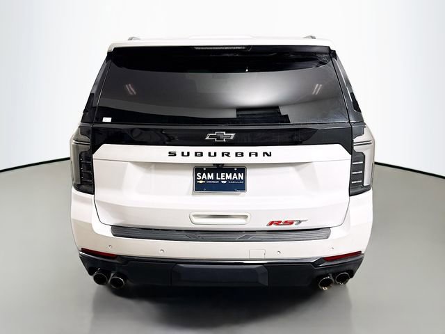 Used 2025 Chevrolet Suburban RST w/ RST Capability Package image 6