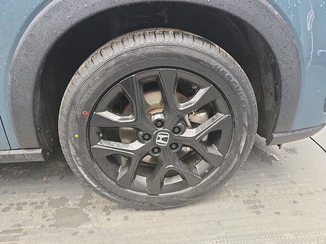 Used 2024 Honda HR-V Sport image 12